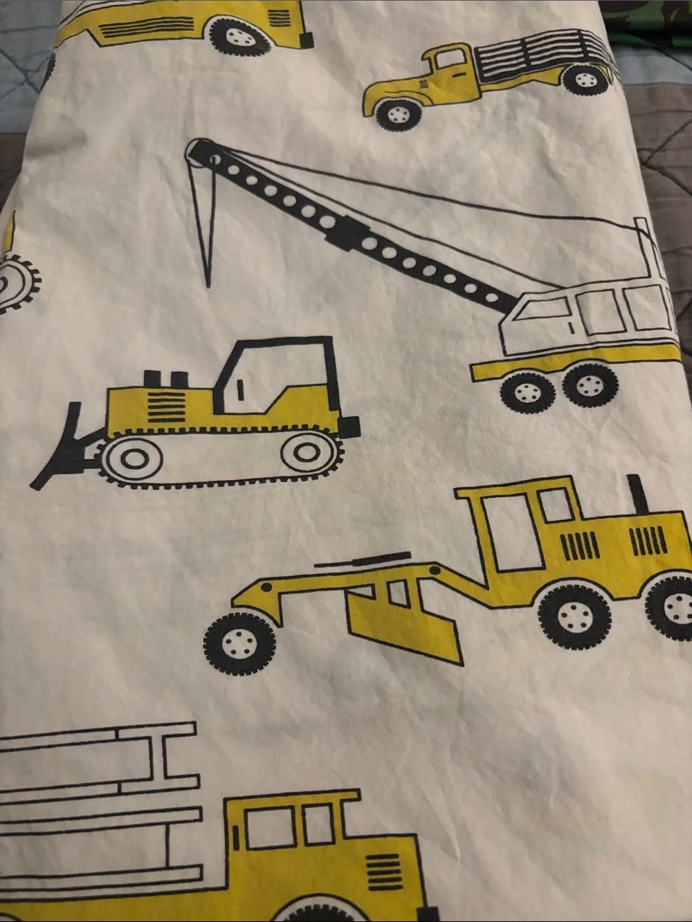 Construction Truck Print Bedding Set - Yellow & Black on White